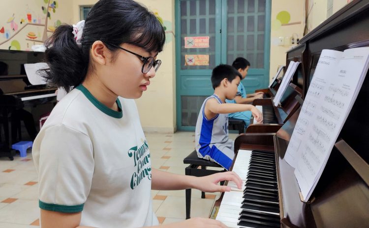 5 MẸO GIÚP BẠN HỌC PIANO ĐỠ NHÀM CHÁN!!!